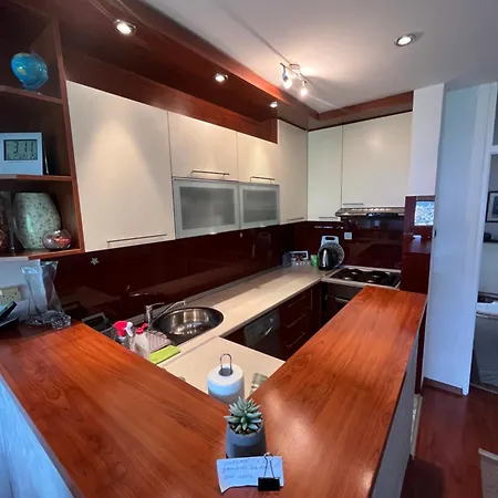 Asja Apartment *